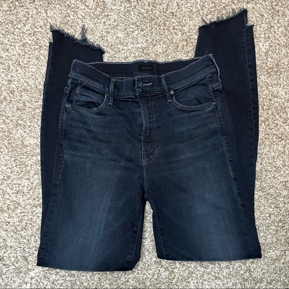 MOTHER Dark Blue Wash Distressed Hem Ankle Cropped Skinny Jeans Size 25 - Picture 2 of 7